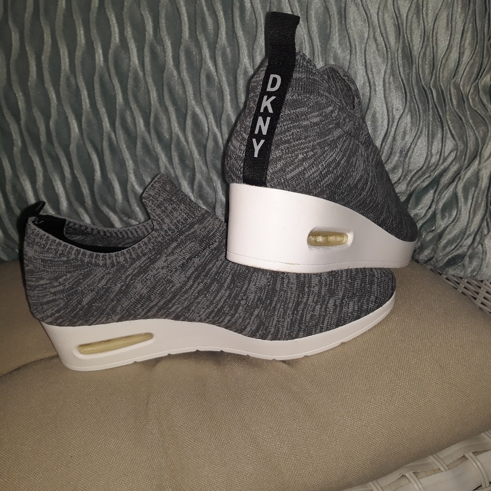 DKNY Slip on Sneaks